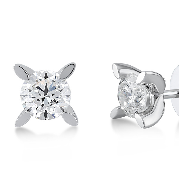 0,70 Karat Pırlanta Tektaş Küpe Ddiamond