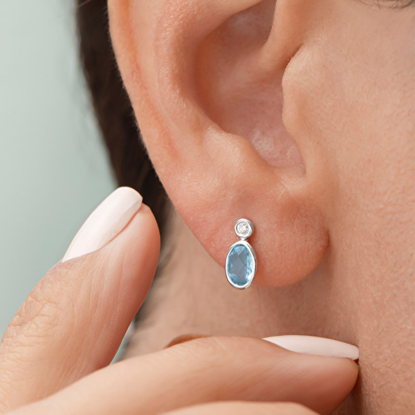 1,07 Karat Pırlanta Blue Topaz Küpe