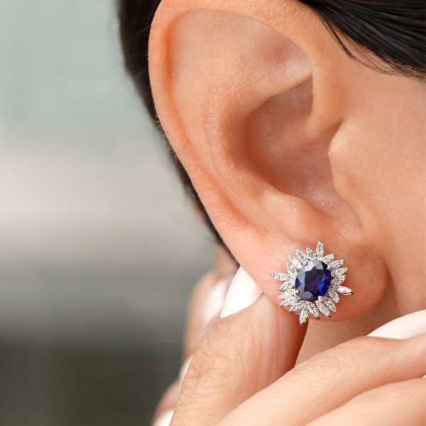 2,19 Karat Pırlanta Safir Küpe