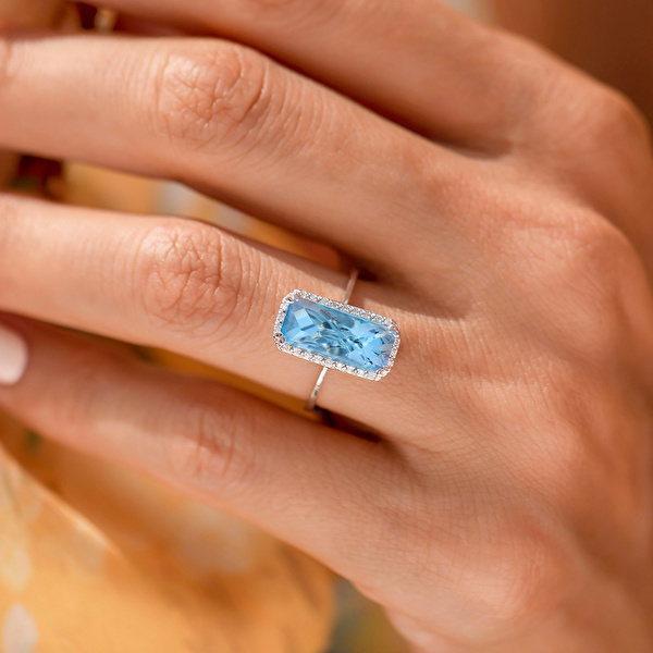 2,70 Karat Pırlanta Blue Topaz Yüzük