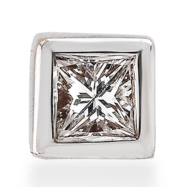0,05 Karat Pırlanta Tragus Küpe Ddiamond