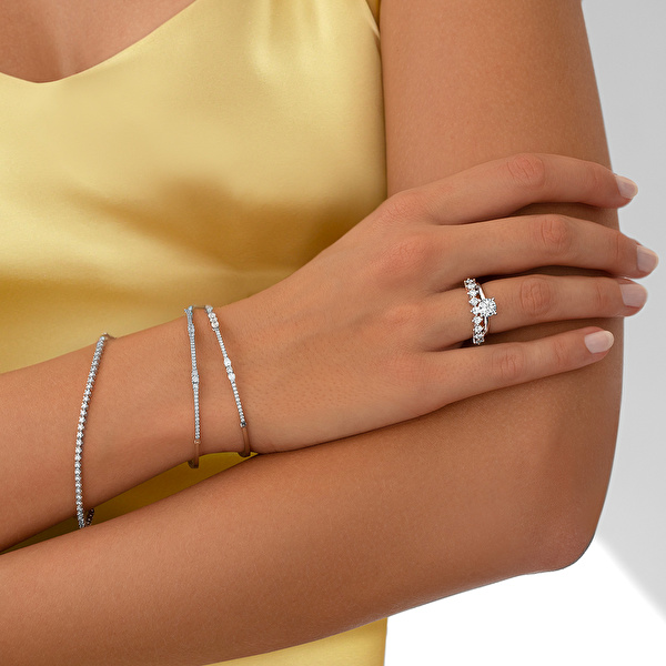 0,73 Karat Pırlanta Kelepçe Bileklik Ddiamond