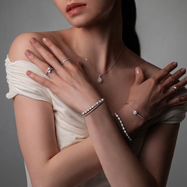 0,41 Karat Pırlanta Tasarım Kolye Ddiamond