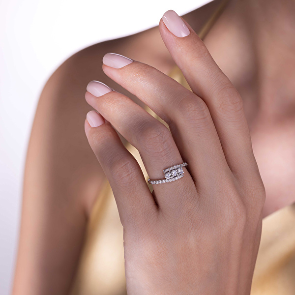 0,56 Karat Tasarım Pırlanta Yüzük