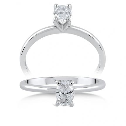 0,50 Karat Oval Tektaş Pırlanta Yüzük