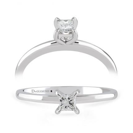 0,12  Karat Prenses Kare Tektaş Pırlanta Yüzük